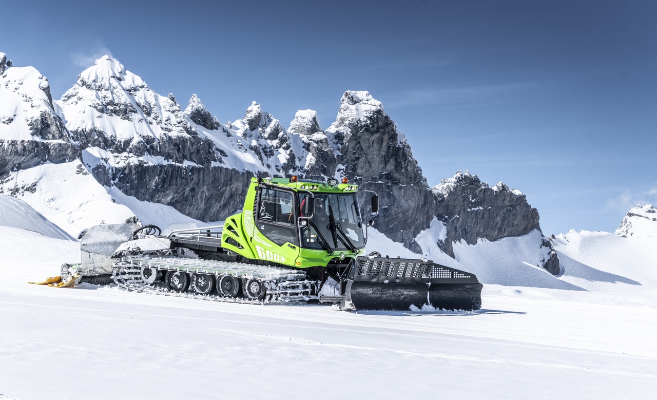 nachhaltiges Skifahren Laax Pistenbully gogreen
