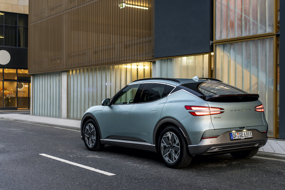 Genesis EV 60