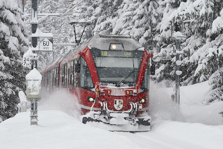 Zug Anreise