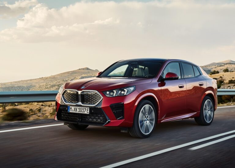 BMW iX2