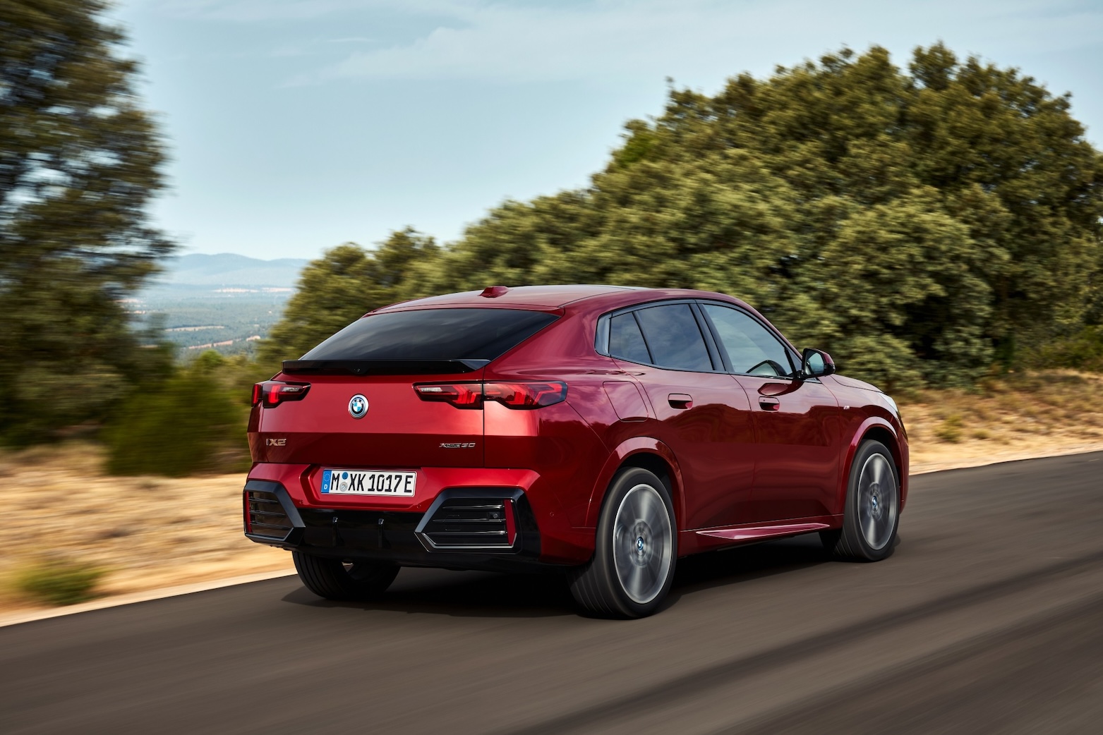 BMW iX2 Heck