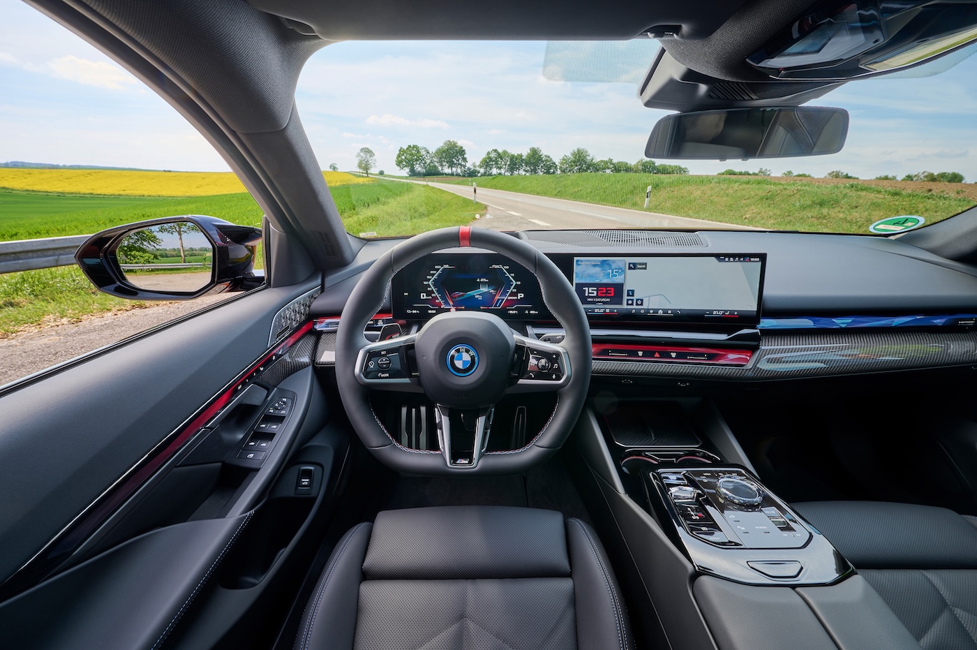 Cockpit BMWi5 Touring